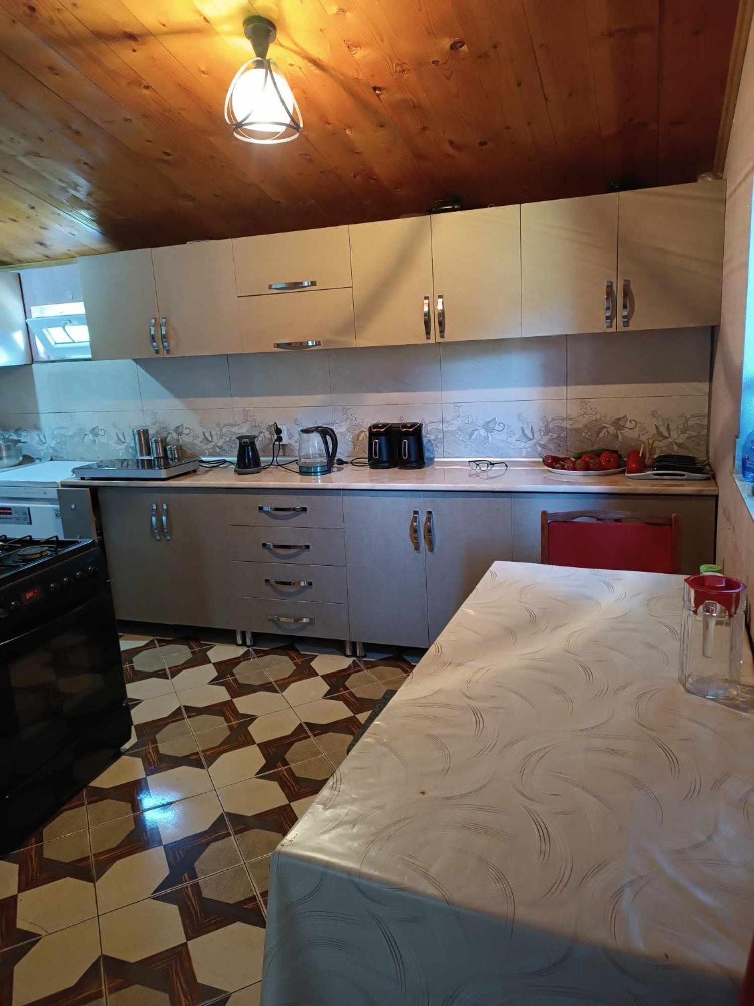 Guest House In Zhabeshi Lali Екстериор снимка